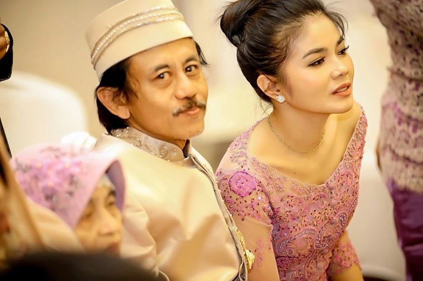 Epy Kusnandar telah meninggal dunia, dan akan dimakamkan di TPU Jeruk Purut pada Kamis (4/2/2025). (Instagram @karinaranau9)